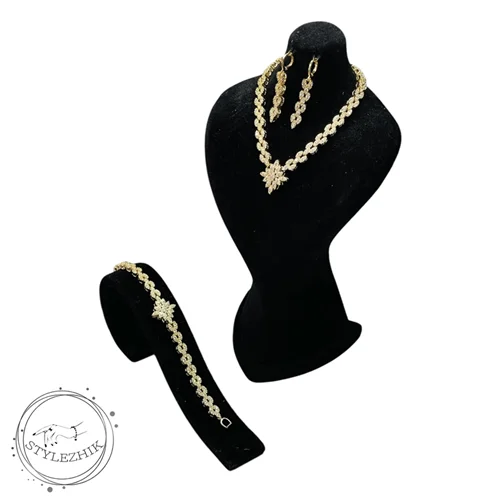سرویس جواهرات رولکسی تاجی زنانه با طراحی لوکس و درخشان